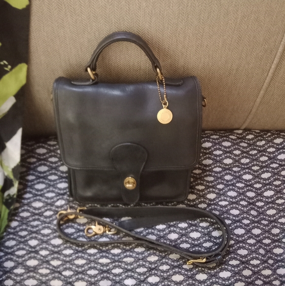 Vintage Coach Station bag - Picture 1 of 7